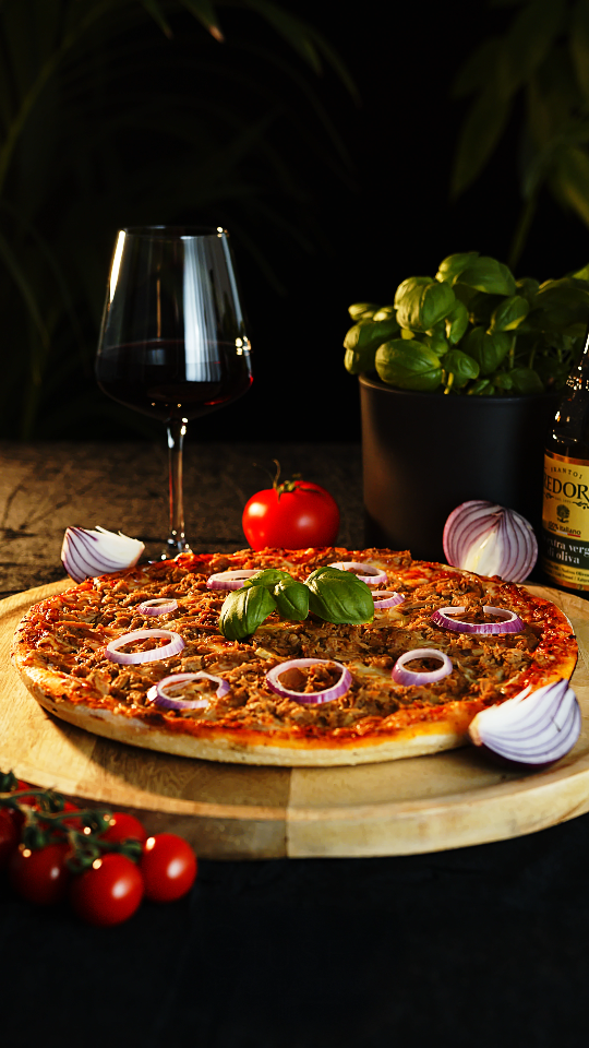 Giuse´s Pizza Tonno